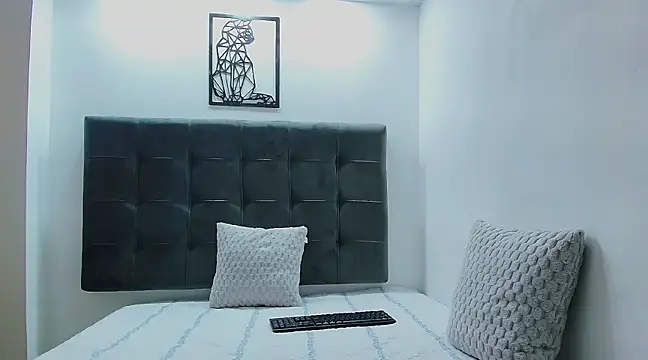 wolfandsky online show from 02/07/25, 01:11