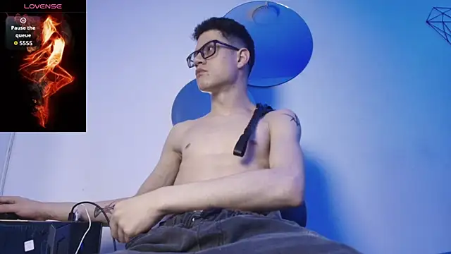 wolfandsky online show from 09/09/25, 11:43