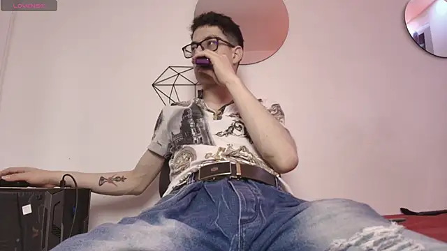 wolfandsky online show from 09/12/25, 11:32