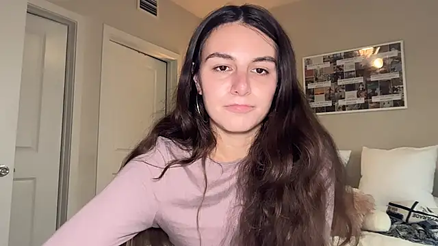 graciesmith27 online show from 04/04/26, 09:23