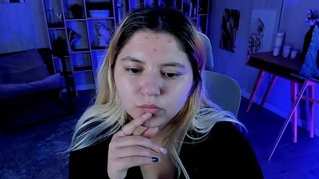 DiaAngell online show from 09/11/25, 04:29