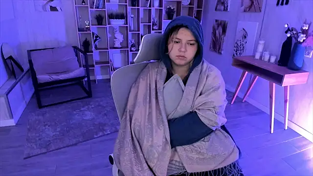 DiaAngell online show from 09/30/25, 08:14