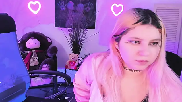 DiaAngell online show from 02/25/26, 08:29