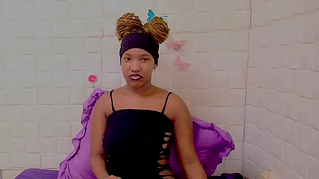 EroticSexyPrada online show from 02/26/26, 06:40