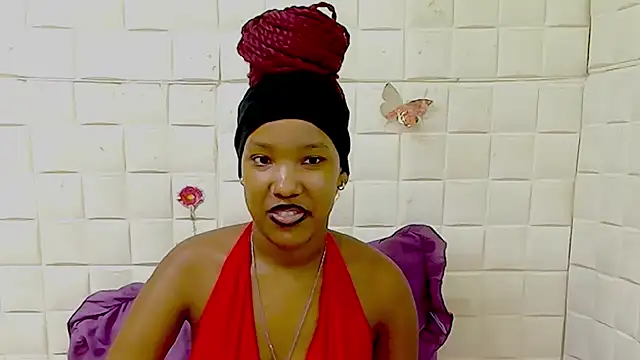 EroticSexyPrada online show from 03/18/26, 05:16