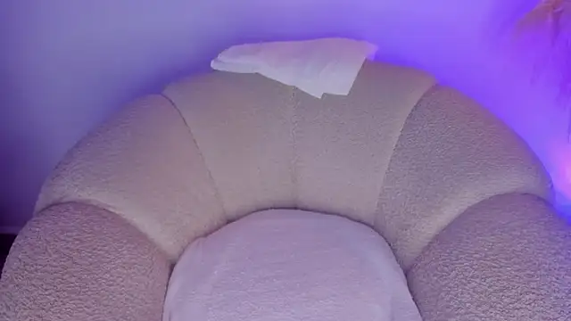 cutte hanna18 online show from 09/17/25, 06:31