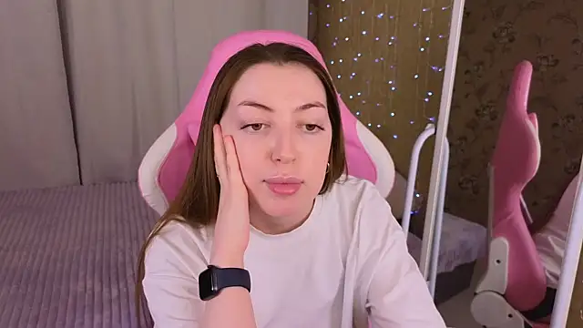 Ann moon   online show from 01/23/25, 06:03