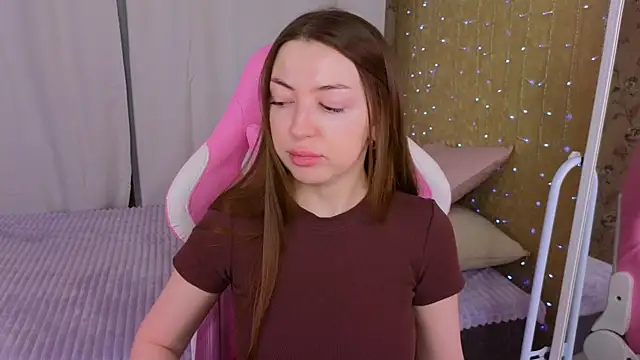 Ann moon   online show from 02/02/25, 12:13