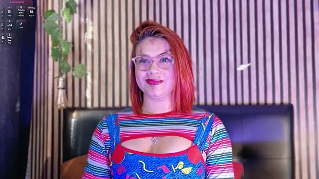 Sophie new25 online show from 10/22/25, 12:49