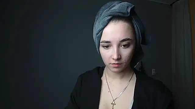 Snapshot of Eva_Gloryy chatting on 02/05/25, 08:46 Eva Gloryy online show from 02/05/25, 08:46