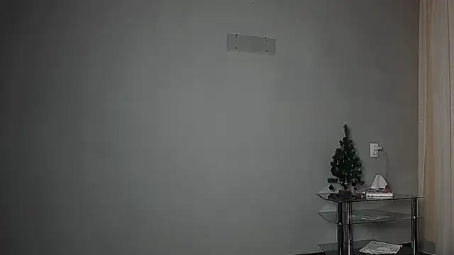 Snapshot of Eva_Gloryy chatting on 02/10/25, 08:10 Eva Gloryy online show from 02/10/25, 08:10