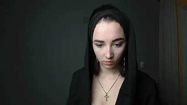 Snapshot of Eva_Gloryy chatting on 02/13/25, 08:45 Eva Gloryy online show from 02/13/25, 08:45