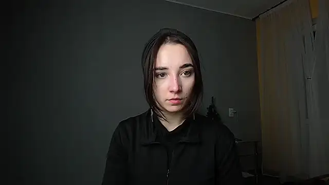 Snapshot of Eva_Gloryy chatting on 02/18/25, 05:31 Eva Gloryy online show from 02/18/25, 05:31