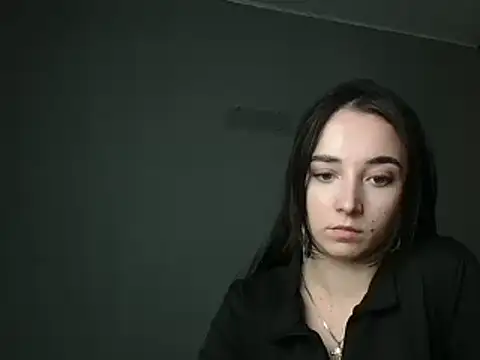 Snapshot of Eva_Gloryy chatting on 02/24/25, 07:41 Eva Gloryy online show from 02/24/25, 07:41