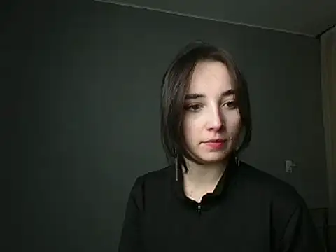 Snapshot of Eva_Gloryy chatting on 02/26/25, 05:50 Eva Gloryy online show from 02/26/25, 05:50