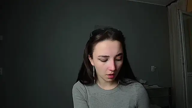 Snapshot of Eva_Gloryy chatting on 03/14/25, 09:10 Eva Gloryy online show from 03/14/25, 09:10
