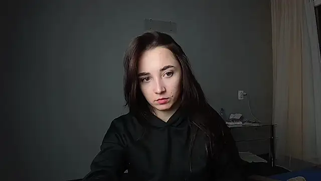 Snapshot of Eva_Gloryy chatting on 03/15/25, 06:32 Eva Gloryy online show from 03/15/25, 06:32