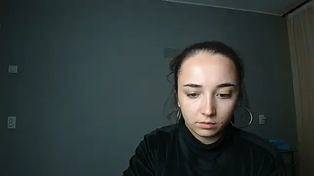 Snapshot of Eva_Gloryy chatting on 09/26/25, 11:31 Eva Gloryy online show from 09/26/25, 11:31