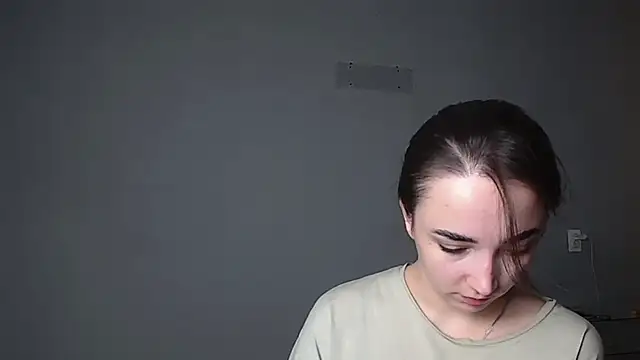 Eva Gloryy online show from 03/10/26, 09:09