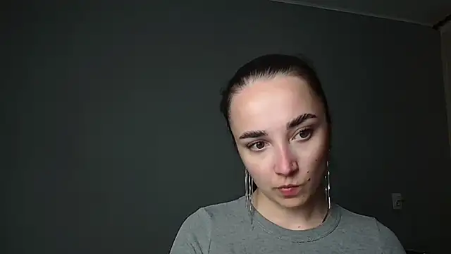 Eva Gloryy online show from 05/11/26, 07:00