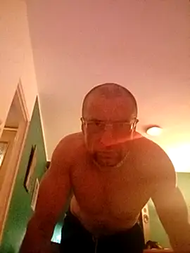 bobbuilder77pl online show from 02/15/25, 07:17