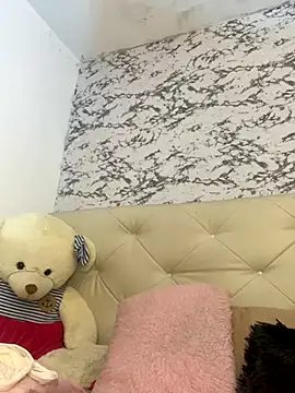 Snapshot of Lili__taylor chatting on 09/10/25, 12:16 Lili taylor online show from 09/10/25, 12:16