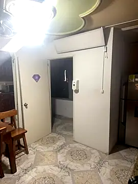 Snapshot of Lili__taylor chatting on 10/17/25, 11:18 Lili taylor online show from 10/17/25, 11:18