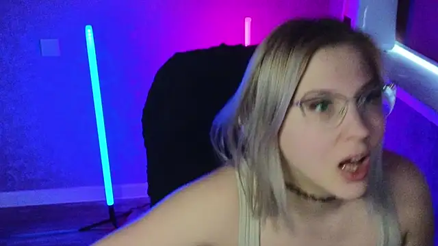 HotBrandyX online show from 03/07/25, 08:13