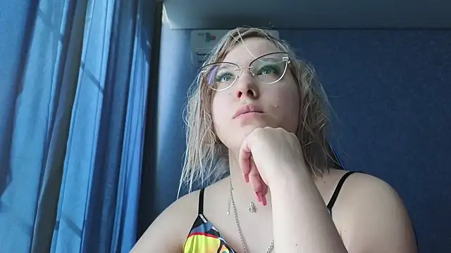 HotBrandyX online show from 04/24/26, 05:21