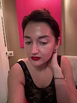 Snapshot of sweetflowers69 chatting on 03/22/25, 10:48 sweetflowers69 online show from 03/22/25, 10:48