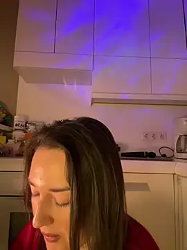 Snapshot of sweetflowers69 chatting on 02/28/26, 08:10 sweetflowers69 online show from 02/28/26, 08:10