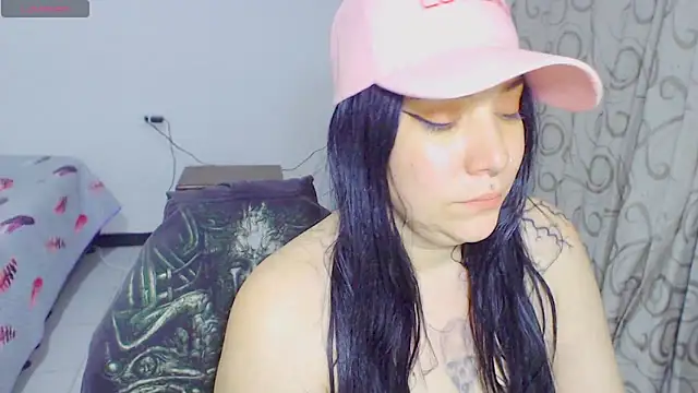 sharonnleon online show from 04/11/26, 01:43