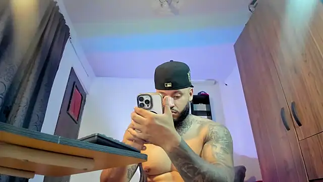 dereckgreen online show from 10/07/25, 01:03