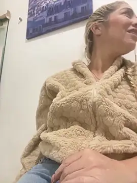 viktoria davis  online show from 02/03/26, 12:53