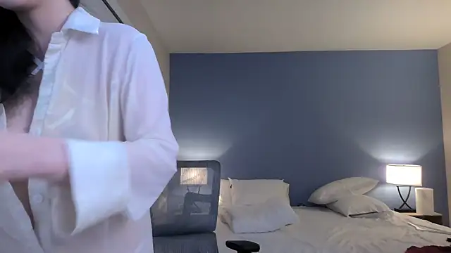 ha888we online show from 12/18/25, 02:50