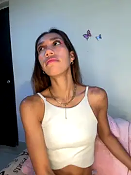 zoe storm online show from 11/26/25, 10:55