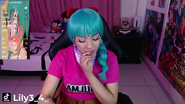 lily3 4 online show from 03/06/25, 09:58