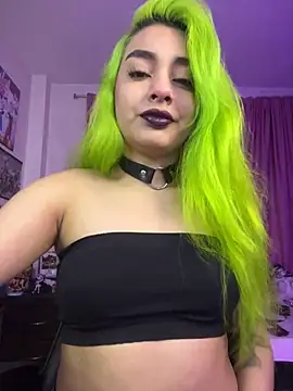 lily3 4 online show from 12/23/25, 07:50