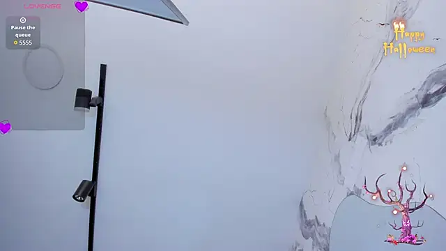 DalayMoore online show from 10/19/25, 07:36