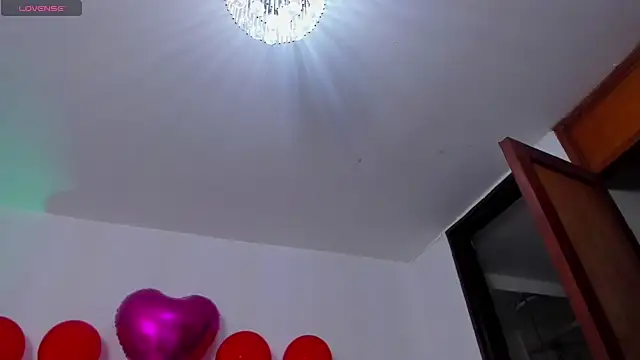 Dayana  Ospina online show from 02/13/25, 07:31