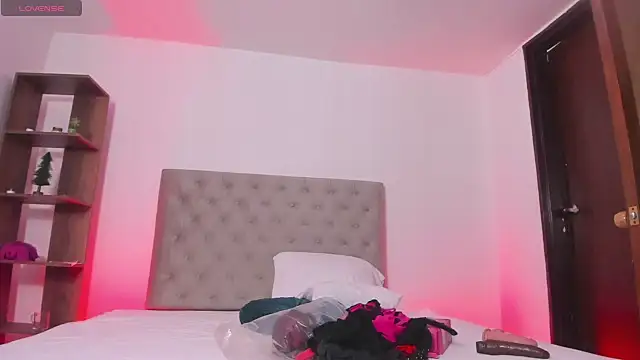 Dayana  Ospina online show from 03/11/25, 02:18