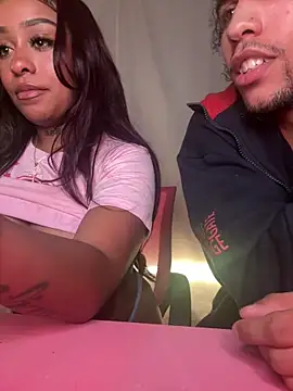 hazelbaby8880 online show from 04/15/26, 10:22