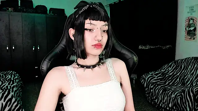 roxy toxic online show from 01/08/26, 02:47