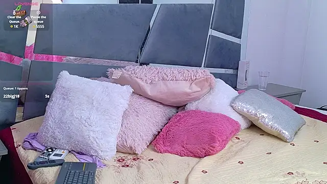 adry moris online show from 02/01/25, 07:36