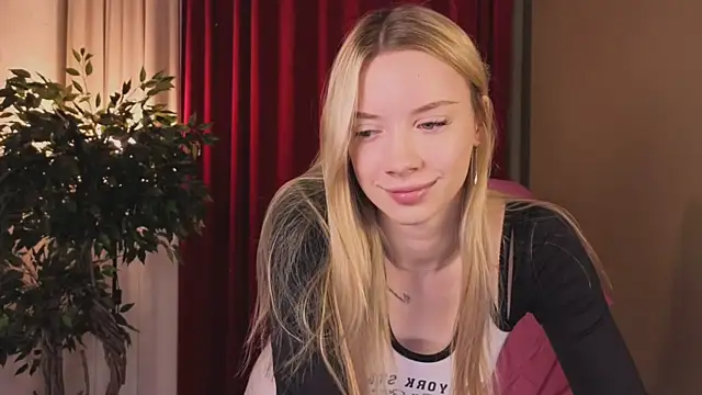 katt  y online show from 11/27/25, 05:09