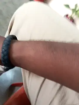 Snapshot of Siddharth_love8 chatting on 01/29/25, 03:12 Siddharth love8 online show from 01/29/25, 03:12