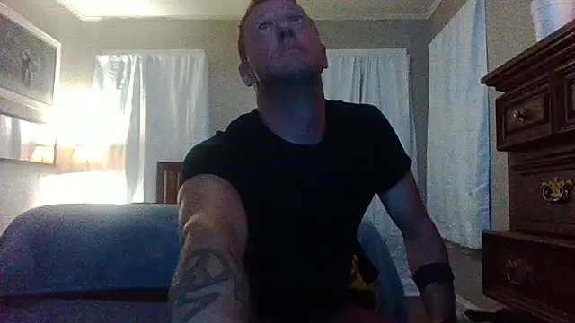 biggzee6 online show from 05/11/26, 07:25