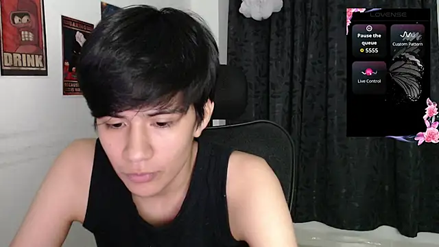 Snapshot of Dha_lia0 chatting on 10/06/25, 10:29 Dha lia0 online show from 10/06/25, 10:29