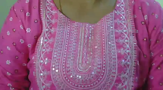 Varshaa1950 online show from 01/31/25, 05:40