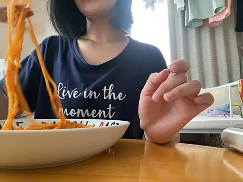 riri riri jp online show from 09/21/25, 05:42